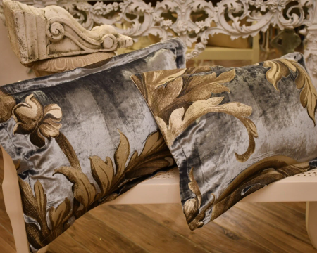 Coppia di cuscini seta velvet azzurro /grigio “Rinascimento”