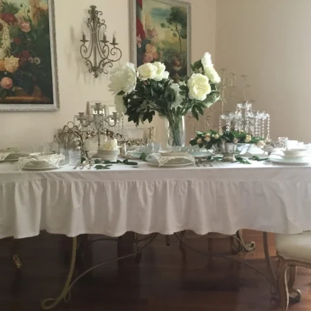 Tovaglia con balza bianco puro in cotone biologico