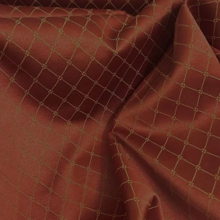 Tessuto Damasco lusso light Rosso Corallo e oro collezione “Royal Style” Rombo